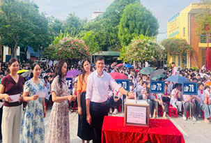  NHỮNG TẤM LÒNG THƠM THẢO, NẶNG NGHĨA TÌNH HƯỚNG VỀ MIỀN BẮC